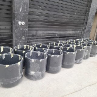 livraison vente pot cylindrique polystone